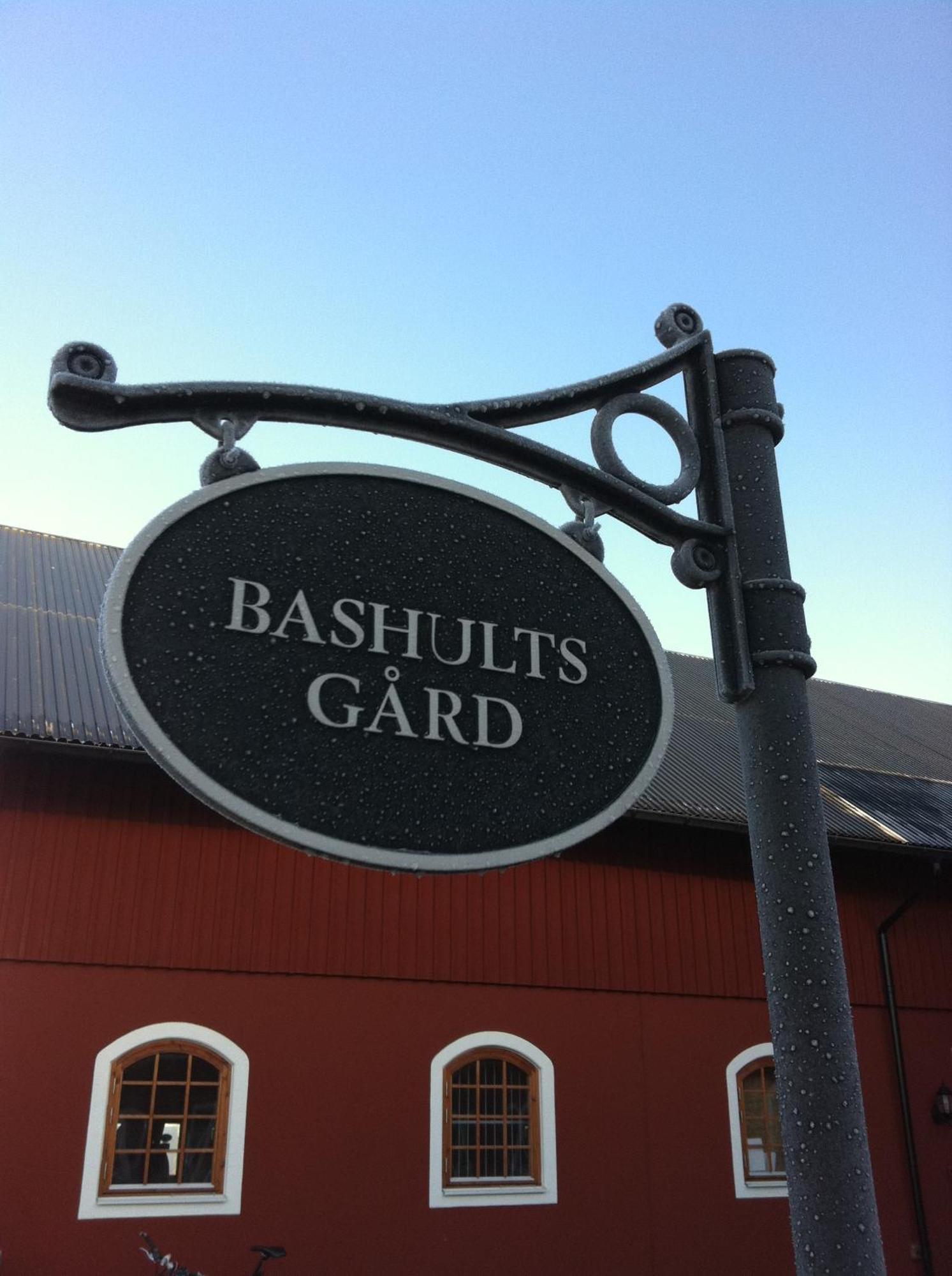 Bashults Gard Hotel เยินเชอปิง ภายนอก รูปภาพ