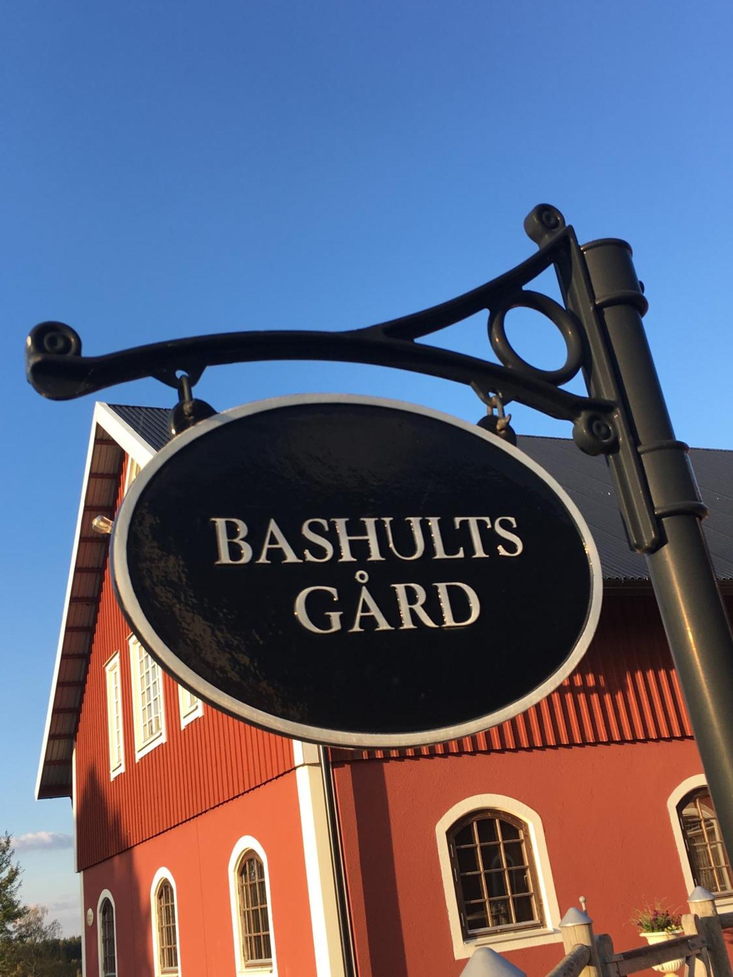 Bashults Gard Hotel เยินเชอปิง ภายนอก รูปภาพ